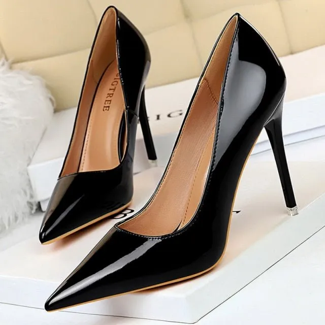 BIGTREE Classic Patent Leather Pointed Toe Stiletto Shoes