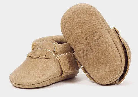 Freshly Picked Newborn Weathered Brown Soft Sole Moccasins