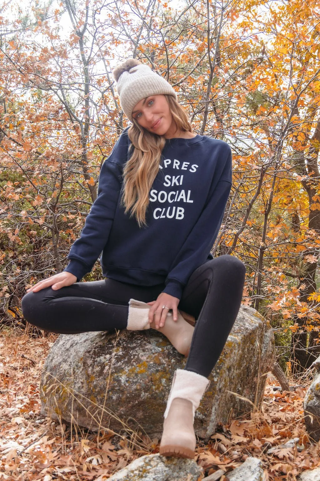 Navy Apres Ski Graphic Sweatshirt